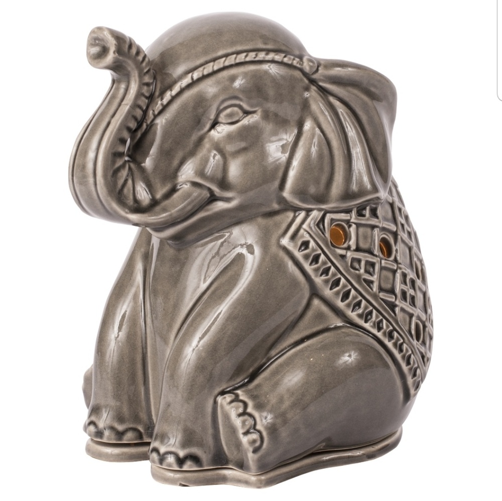 Elephant Wax Warmer w/ Wax Melts